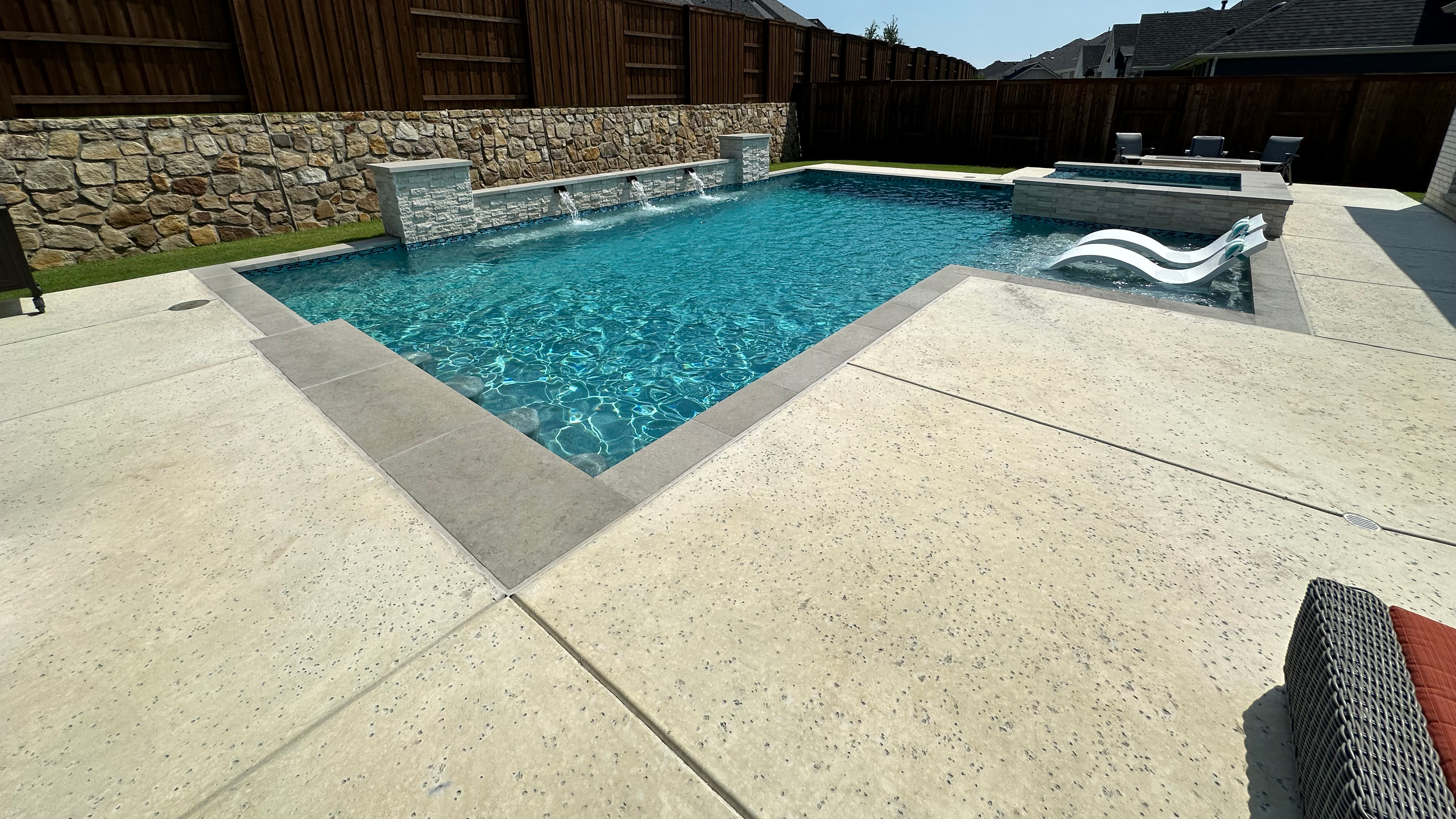 Sleek Contemporary Home Resort